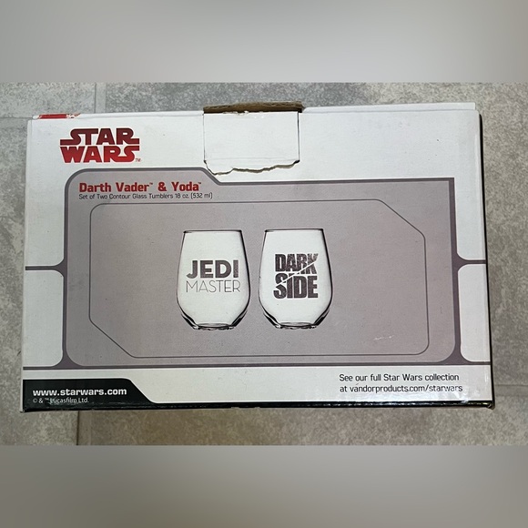 New Star wars Darth Vader & YODA Set Of 2 Contour Glass Tumblers 18 Oz. - Picture 2 of 2